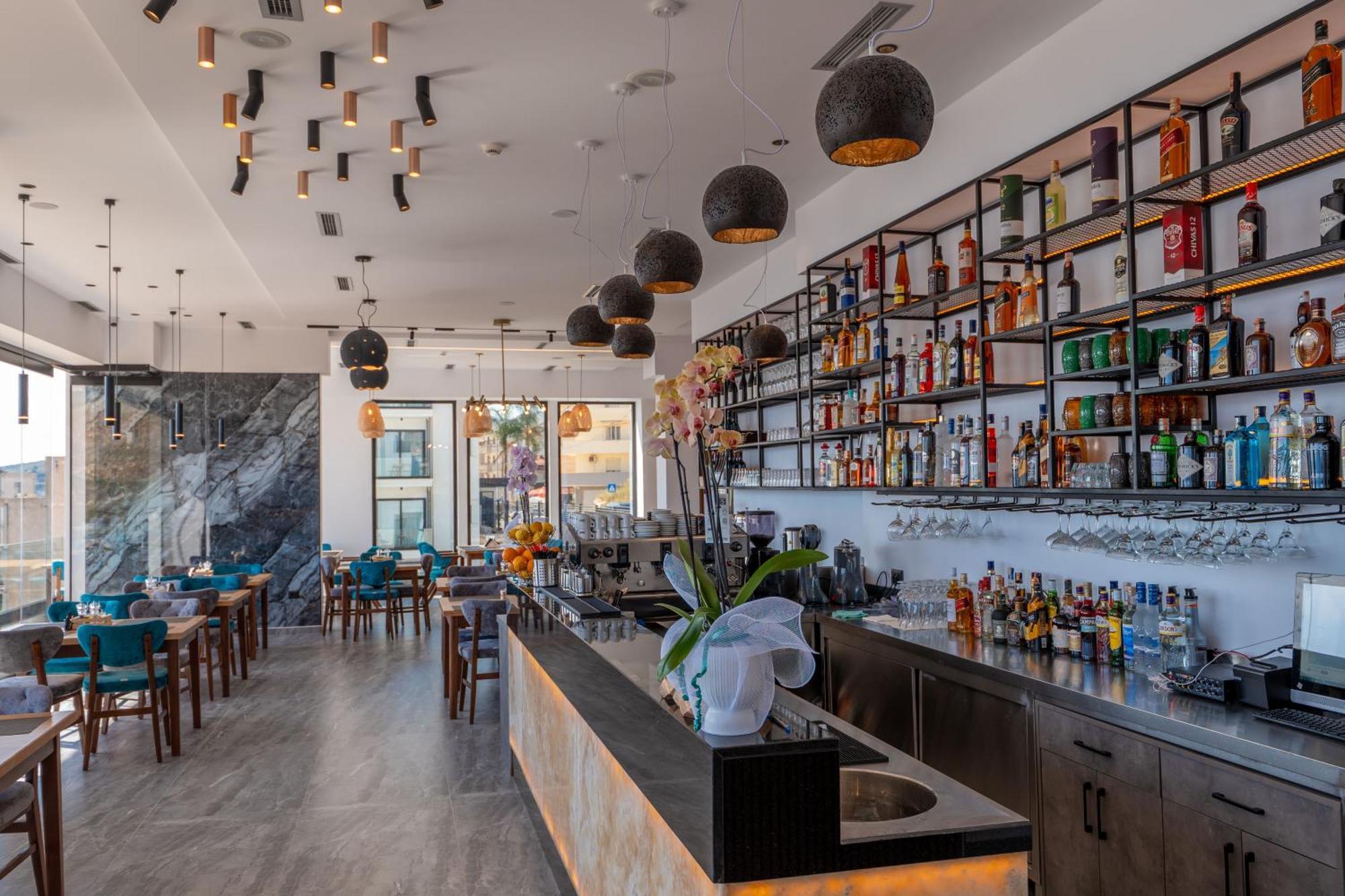 Litan Hotel Sarande Luaran gambar