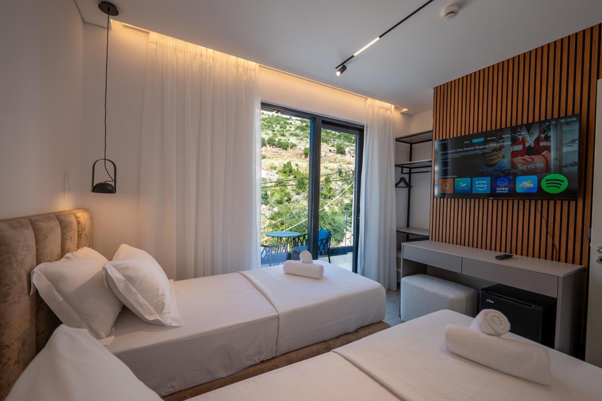 Litan Hotel Sarande Luaran gambar