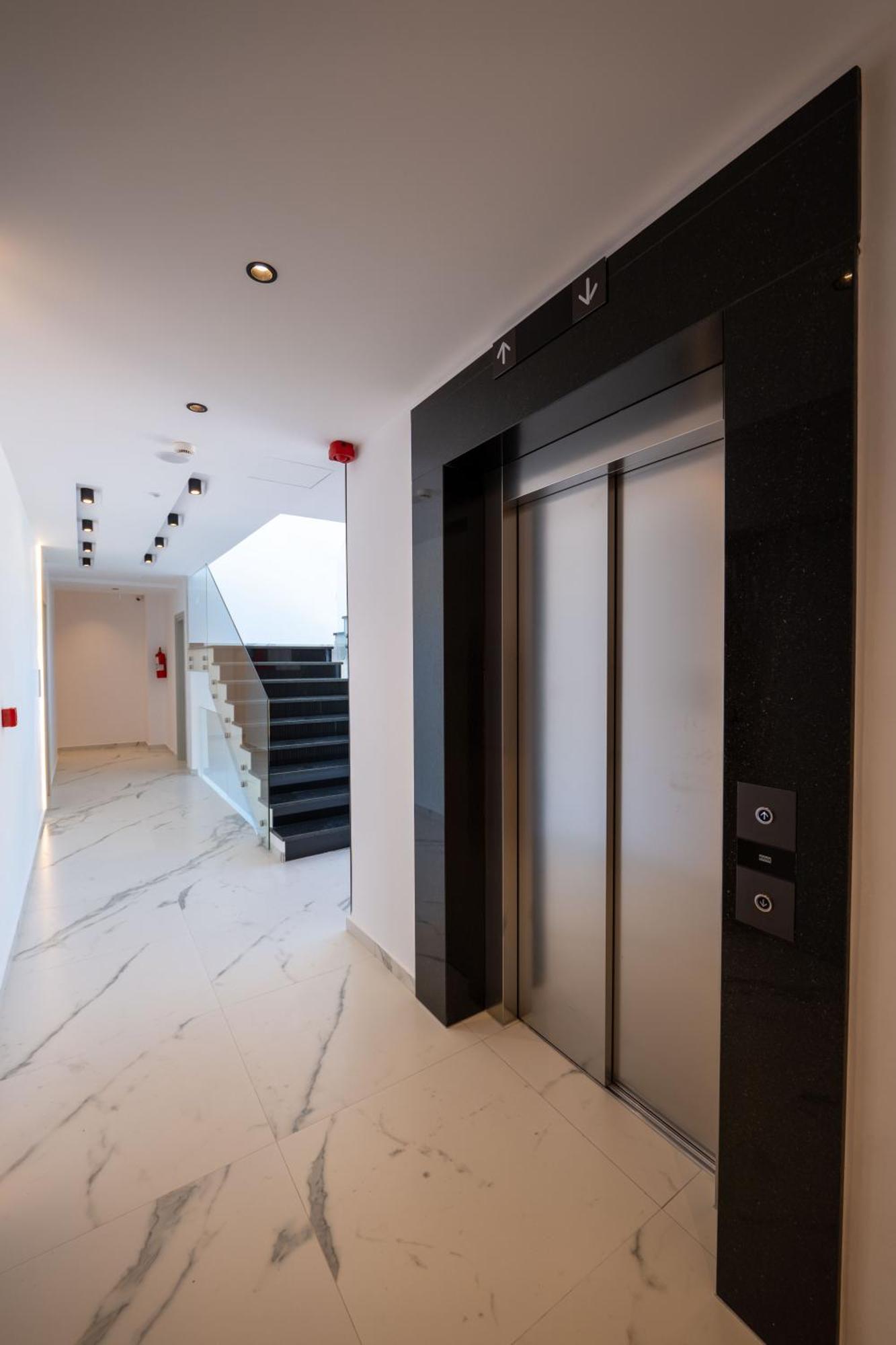 Litan Hotel Sarande Luaran gambar